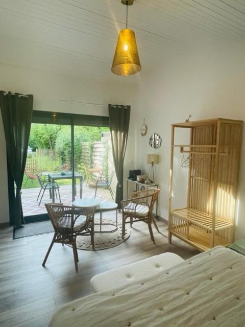 Instant Zen Bed and Breakfast Saint-Vivien-de-Médoc Buitenkant foto